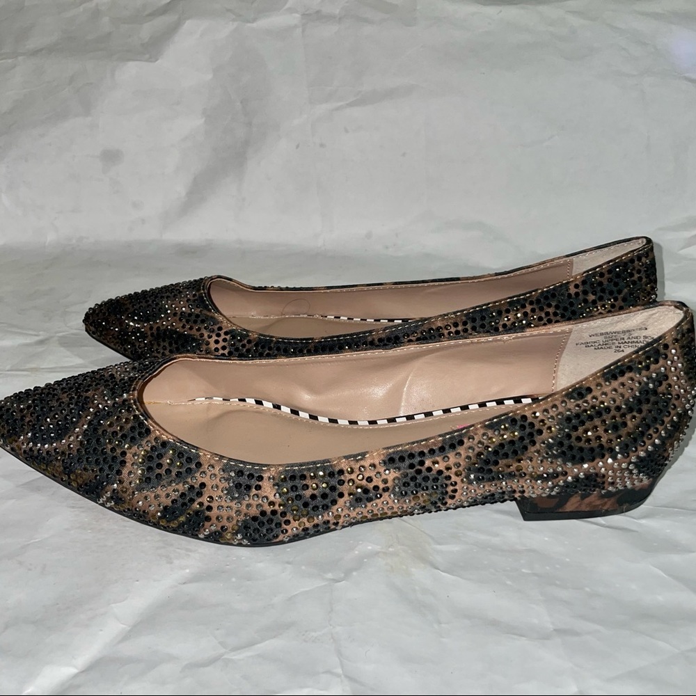 Betsey Johnson Stubbed Cheetah Webb Loafers 7.5